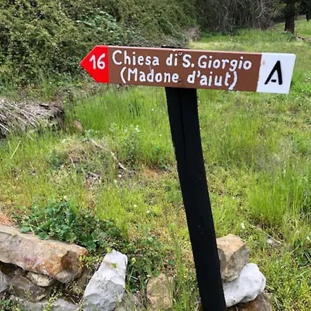 בית נופש Casa Borc Di Nelle