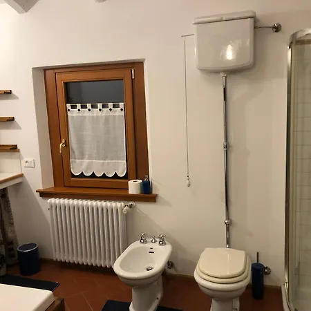 בית נופש Casa Borc Di Nelle